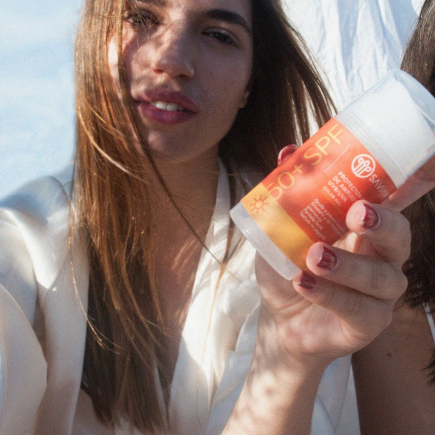 Bloqueador Facial SPF50 + Ácido Hialurónico